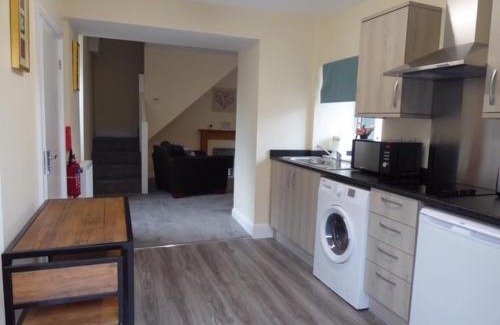 Pentraeth Apartment | Gwynedd House Flat 3 - Family-Friendly with Great Reviews!