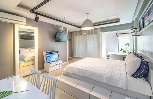 Gyeongju House | Gyeongju 20th Street Spa Pension