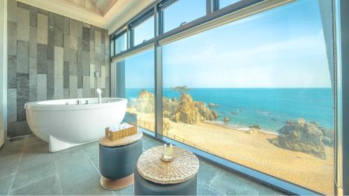 Gyeongju House | gyeongju blue21 poolvilla pension