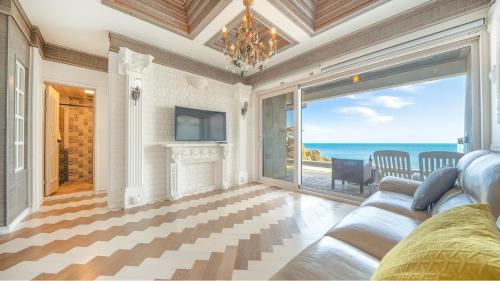 Gyeongju House | gyeongju blue21 poolvilla pension
