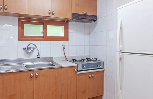 Gyeongju House | Eco-Friendly Gyeongju Bonjour Pension with Pool & Breakfast
