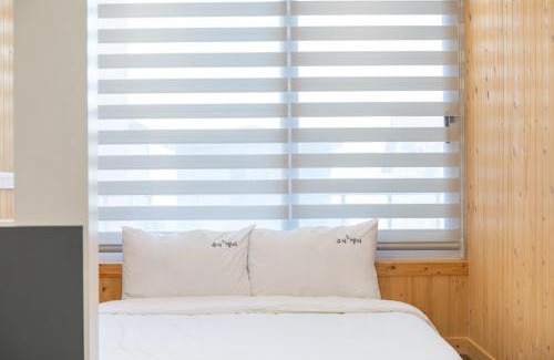 Gyeongju House | Gyeongju Cookie and Jelly Pension
