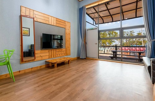 Gyeongju House | Discover Gyeongju Gampo Four Seasons Pension with Family Amenities