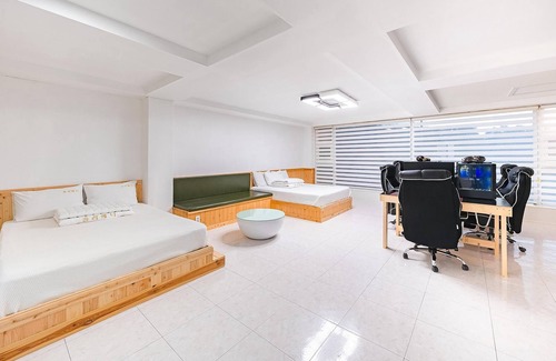 Gyeongju House | Family-Friendly Retreat at Gyeongju Jullietapoolvilla