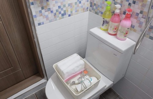 Gyeongju House | Eco-Friendly Gyeongju Marimo Pension with Pool & Breakfast