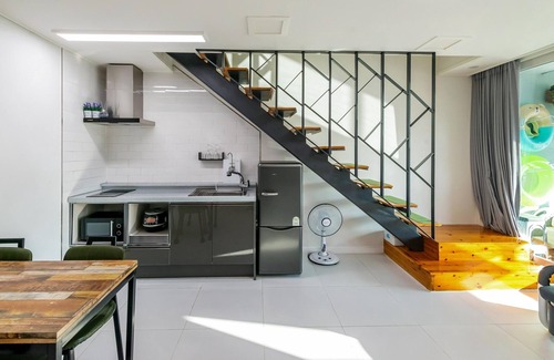 Gyeongju House | Relax in Gyungju Modern Pool Villa with Family-Friendly Amenities