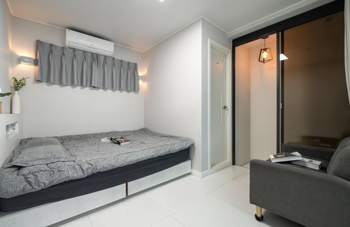 Gyeongju House | Relax in Gyungju Modern Pool Villa with Family-Friendly Amenities