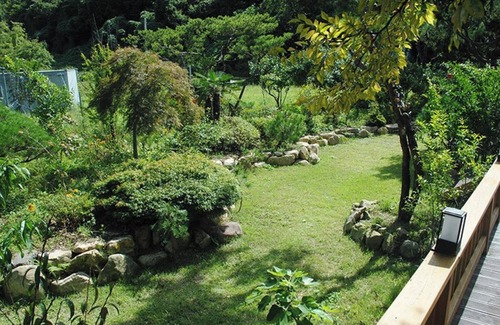 Gyeongju House | Relax at Gyeongju Punggyeongharu Pension with Spa & Breakfast