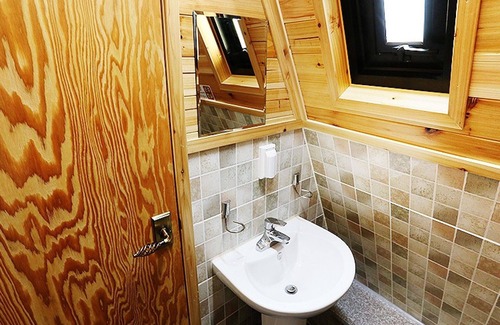 Gyeongju House | Eco-Friendly Gyeongju Pyramid Pension with Family Amenities