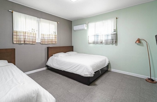 Gyeongju House | Family-Friendly Gyeongju Semo Glamping with Kitchen Access