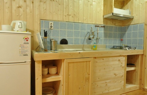 Gyeongju House | Eco-Friendly Gyeongju Solbaramgil Pension with Pool & Breakfast