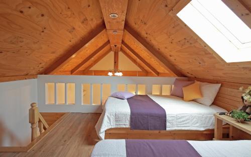 Gyeongju House | Oceanfront Gyeongju Tiamo Pension - Guest Rated 9.2