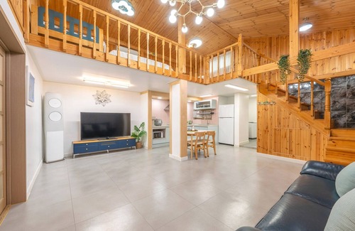 Gyeongju House | Gyeongju Woojin Green Pension