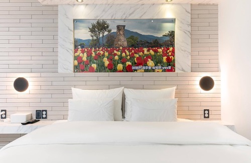 Gyeongju Hotel | Eco-Friendly Gyeongju Yes Unmanned Hotel with Hot Tub