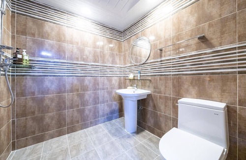 Gyeryong Hotel | Eco-Friendly Retreat at Gyeryong Java with Family Amenities