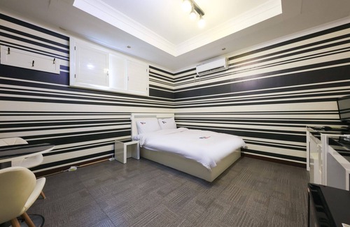 Kwangsu Hotel | Eco-Friendly Comfort at Gyeryong Stars Self Check-in Motel