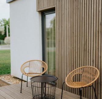 Gyoparosfuerdo Bed & Breakfast | Unwind at Gyopár Lodge - Spa Retreat in Gyopárosfürdő