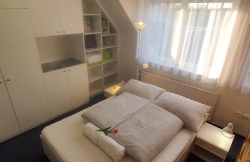 Gyor Apartment | Gyorapartman: Guest Rated 9.9 with Family-Friendly Amenities