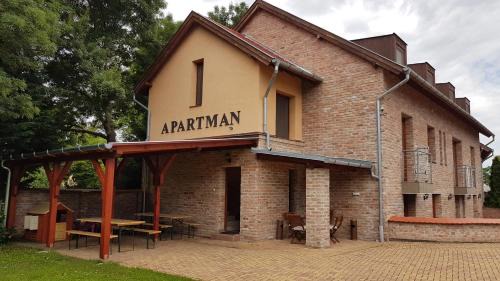 Gyula Apartment | Kid-Friendly Gyulai Fürdö Apartman with 9.5/10 Rating