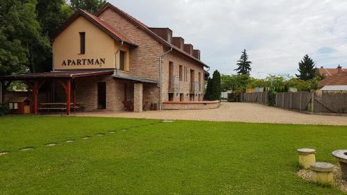 Gyula Apartment | Kid-Friendly Gyulai Fürdö Apartman with 9.5/10 Rating