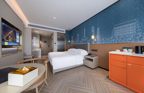 Huadu Hotel | Convenient Stays at GZ Baiyun Airport MeHood Liz Hotel T1