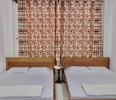 Ha Tien Hotel | Hà Tiên Hạnh Phúc Hotel: Family-Friendly Getaway Awaits