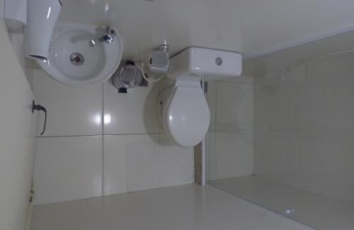 Portuguesa Apartment | Unwind at More Só: Guest Rated 9/10 with Breakfast & Kitchen