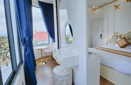 Ninh Kieu Hotel | Hân Cao Hotel: Guest Rated 10/10 with Breakfast Included