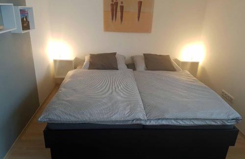 Erlangen Apartment | Family-Friendly Häuslinger Ferienwohnung with Great Reviews