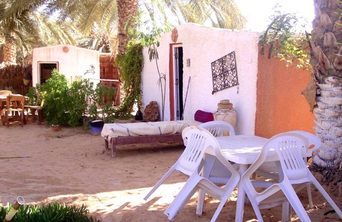 Douz House | Comfortable Stay Near the Desert in Douz with Breakfast