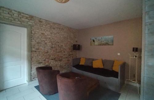 Herpy-l'Arlesienne House | Hédoniste: Top-Rated Hotel with Family-Friendly Amenities
