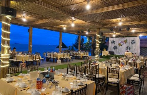 Tuy Phong Resort | Budget-Friendly Hòn Cau Resort & Restaurant with Breakfast