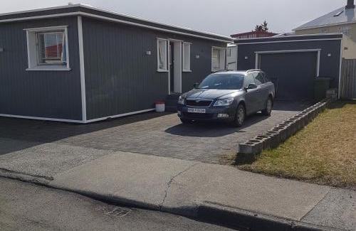 Skagafjordur Apartment | Discover Hólavegur 6: Family-Friendly Stay with High Ratings