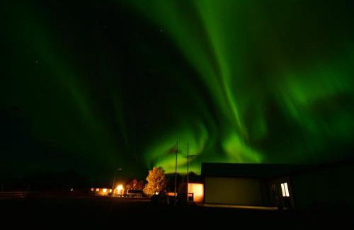 Rangarþing eystra Hotel | Discover Hótel Fljótshlíd: Pool and Restaurant Await