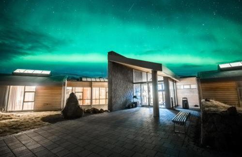 Husafell Hotel | Discover Hótel Húsafell: 4-Star Retreat with Hot Tub