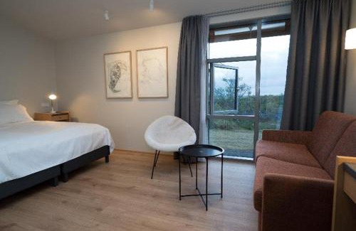 Husafell Hotel | Discover Hótel Húsafell: 4-Star Retreat with Hot Tub
