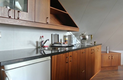 Hvalfjarðarsveit Hotel | Relax at Hótel Hafnarfjall with Spa and Family Amenities