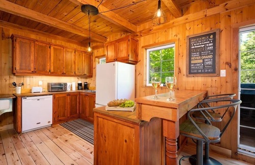 Les Eboulements House | Relaxing Retreat at Chalet des Brumes with Spa & Nature