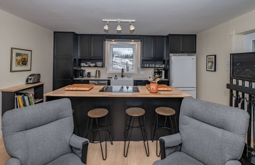 Cap-a-l'Aigle Ski Chalet | Idyllic Retreat at La Grand'Maison de Charlevoix