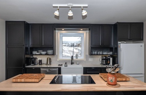 Cap-a-l'Aigle Ski Chalet | Idyllic Retreat at La Grand'Maison de Charlevoix