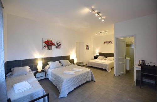 Ghisonaccia Hotel | Oceanfront Retreat at Hôtel A casa di Maria Cicilia
