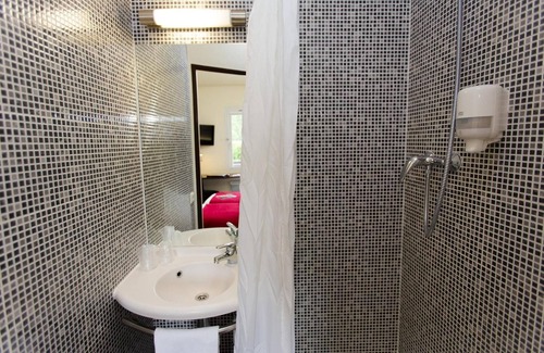 Agnetz Hotel | Comfortable AKENA Express Creil Clermont - Agnetz Awaits You