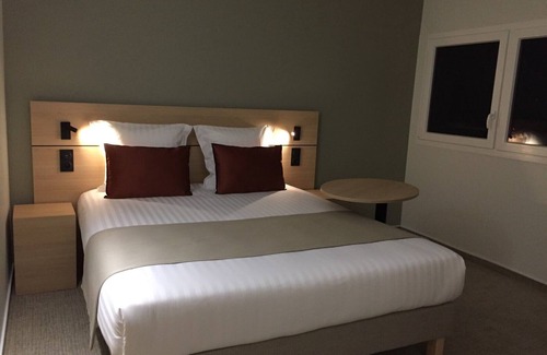 La Chapelle-Saint-Luc Hotel | Top-Rated Hôtel AKENA TROYES with Spa & Family Amenities