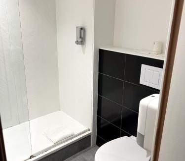 Orvault Hotel | Pet-Friendly Stay at The Originals City, Hôtel Agora Nantes
