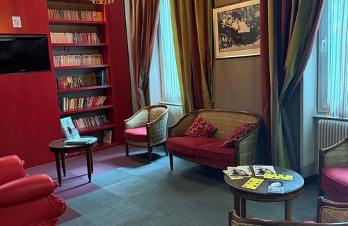 La Gare Hotel | Comfortable Hôtel Albert Elisabeth Near Gare SNCF