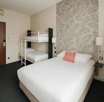 La Gare Hotel | Convenient Stay at Hôtel Albert Elisabeth Gare SNCF