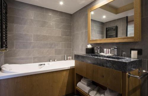 Les Eucherts Hotel | Relax at Hôtel Alparena & Spa - 4 Star Retreat