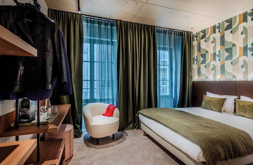 Intra Muros Hotel | Discover Hôtel Anne de Bretagne with Spa and Pool Amenities