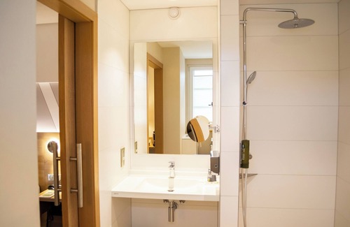 Blaesheim Hotel | Discover Hôtel au Boeuf: Top-Rated with Family-Friendly Amenities