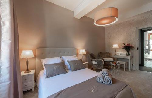 Chatillon-sur-Chalaronne Hotel | Relax at Hôtel Au Coq Dort Spa with Oceanfront Amenities